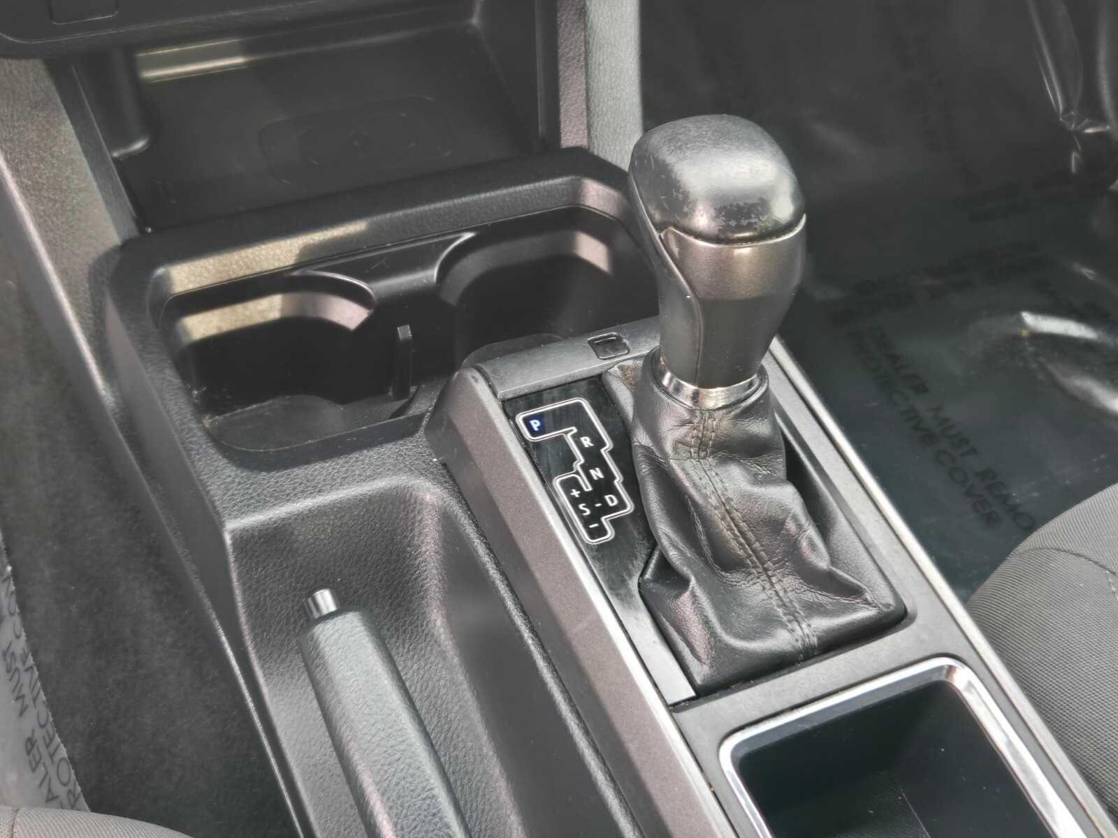 Thumbnail: 2017 Toyota Tacoma - 27