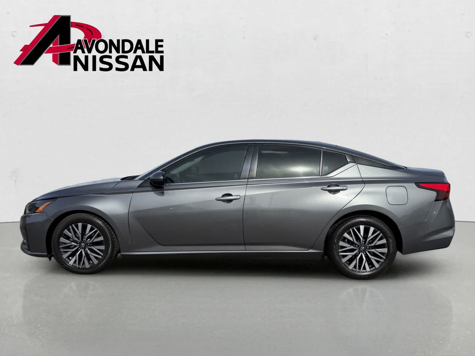 Thumbnail: 2023 Nissan Altima - 3