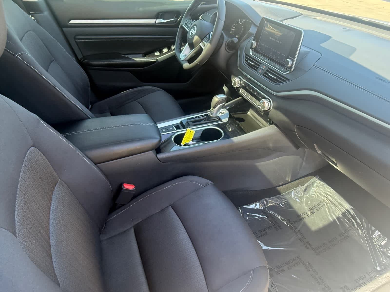 Thumbnail: 2022 Nissan Altima - 11