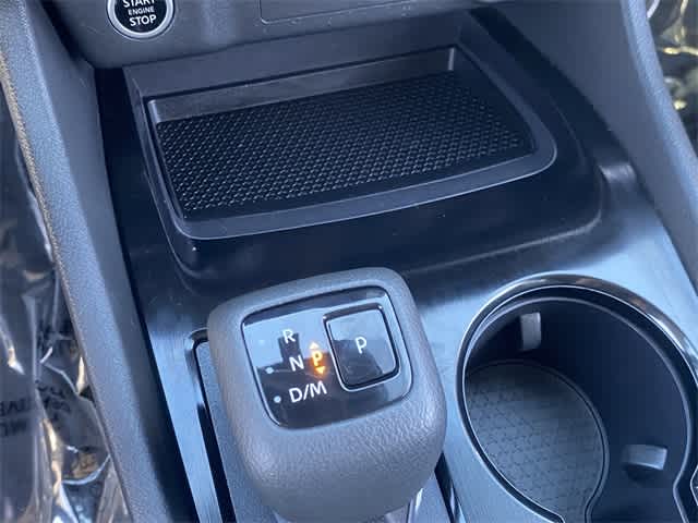 2023 Nissan Rogue SV 30