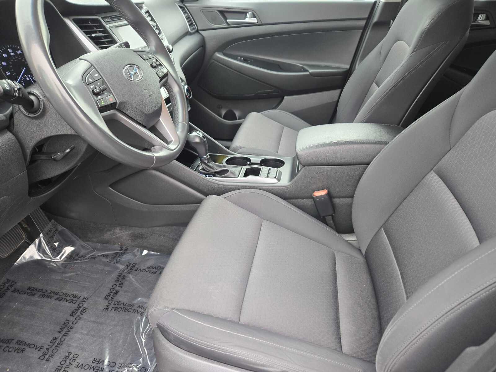 Thumbnail: 2017 Hyundai Tucson - 18