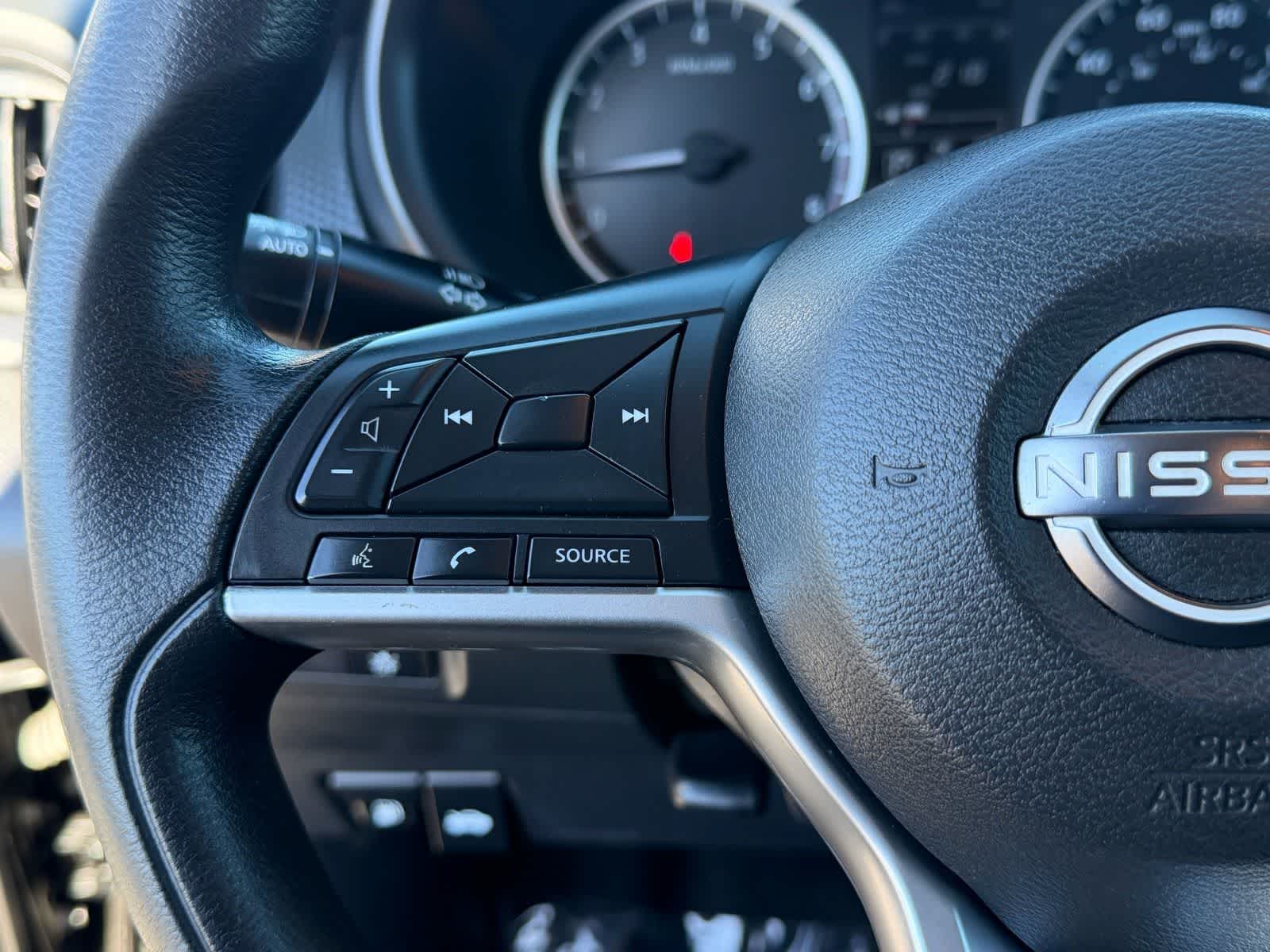 Thumbnail: 2022 Nissan Kicks - 31