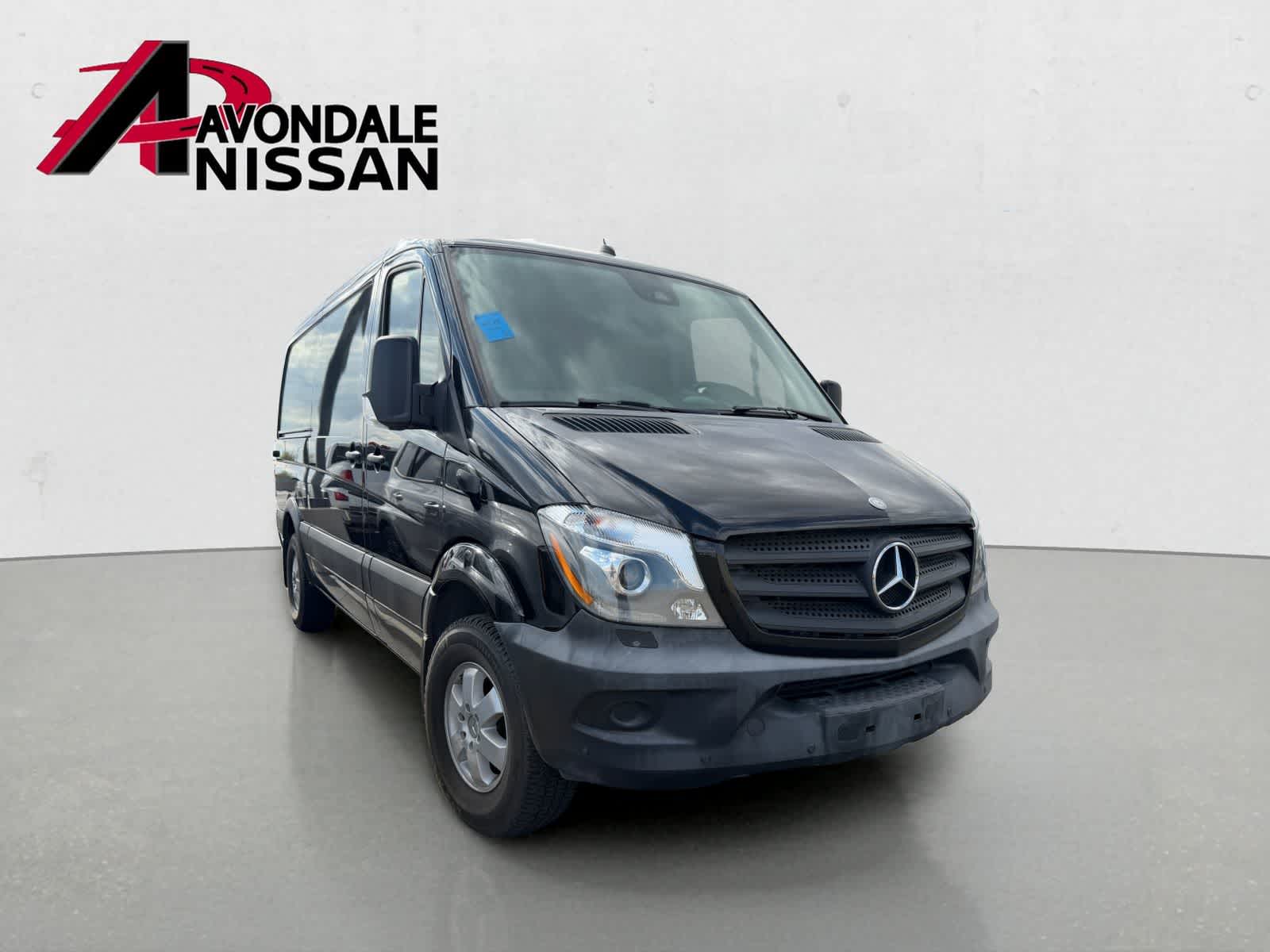 Thumbnail: 2015 Mercedes-Benz Sprinter - 4