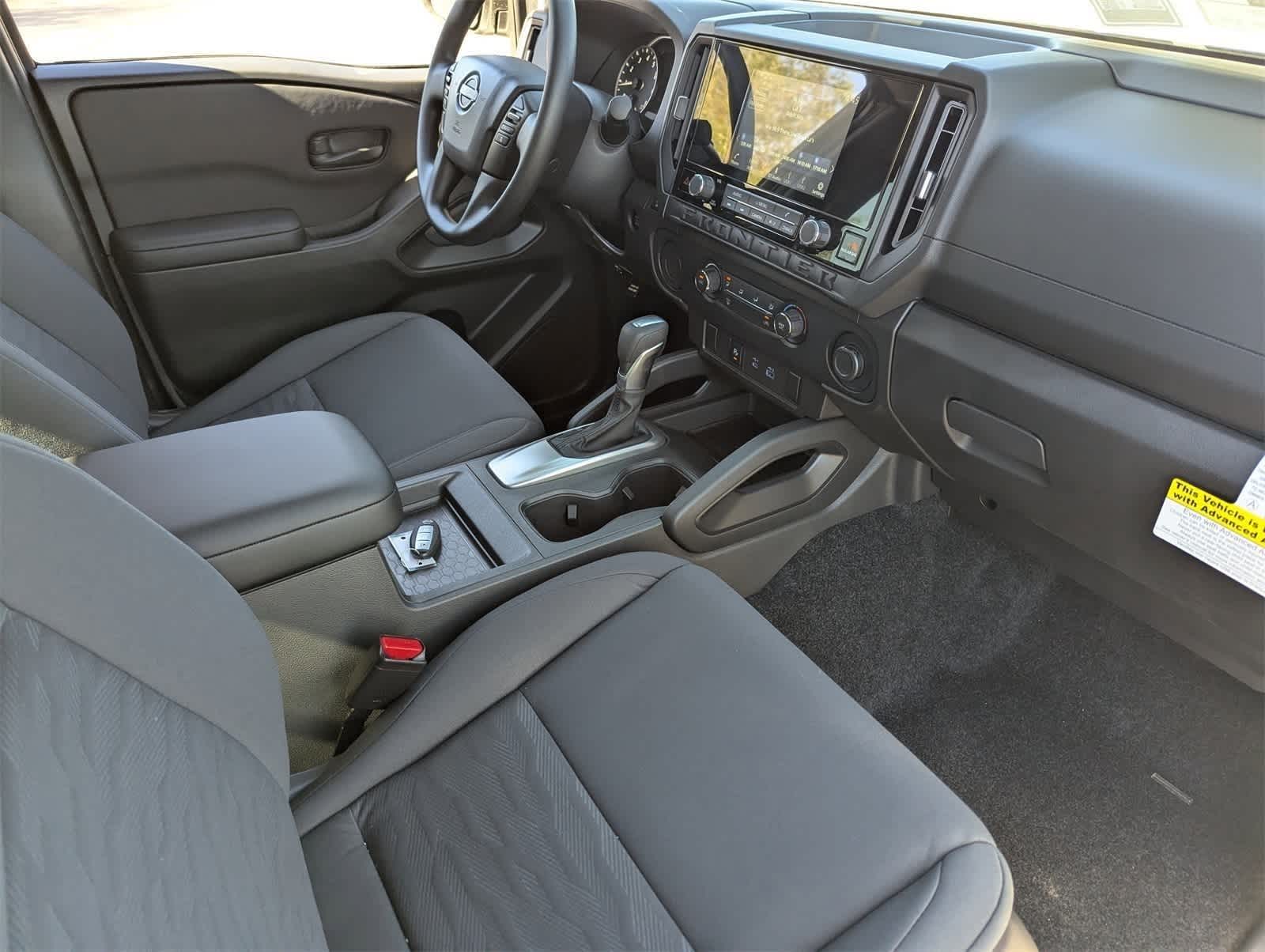 Thumbnail: 2026 Nissan Frontier - 13