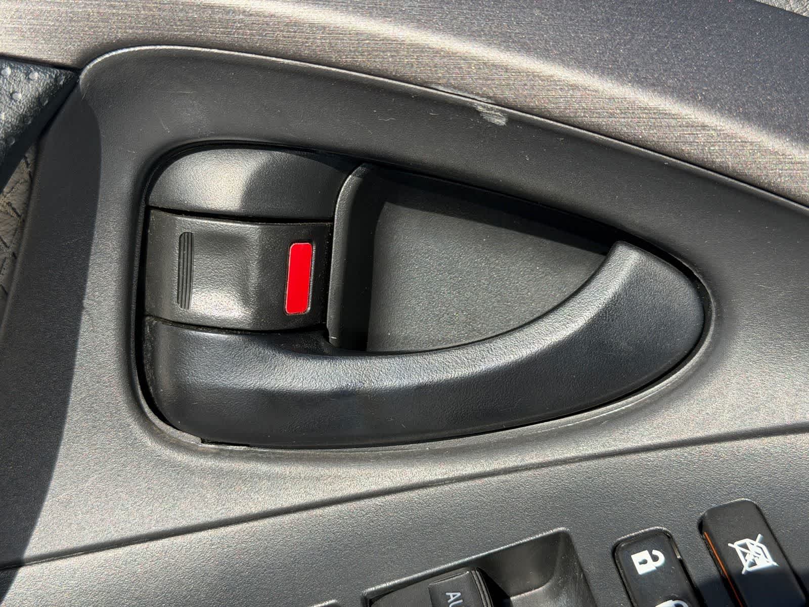 Thumbnail: 2014 Toyota RAV4 - 16