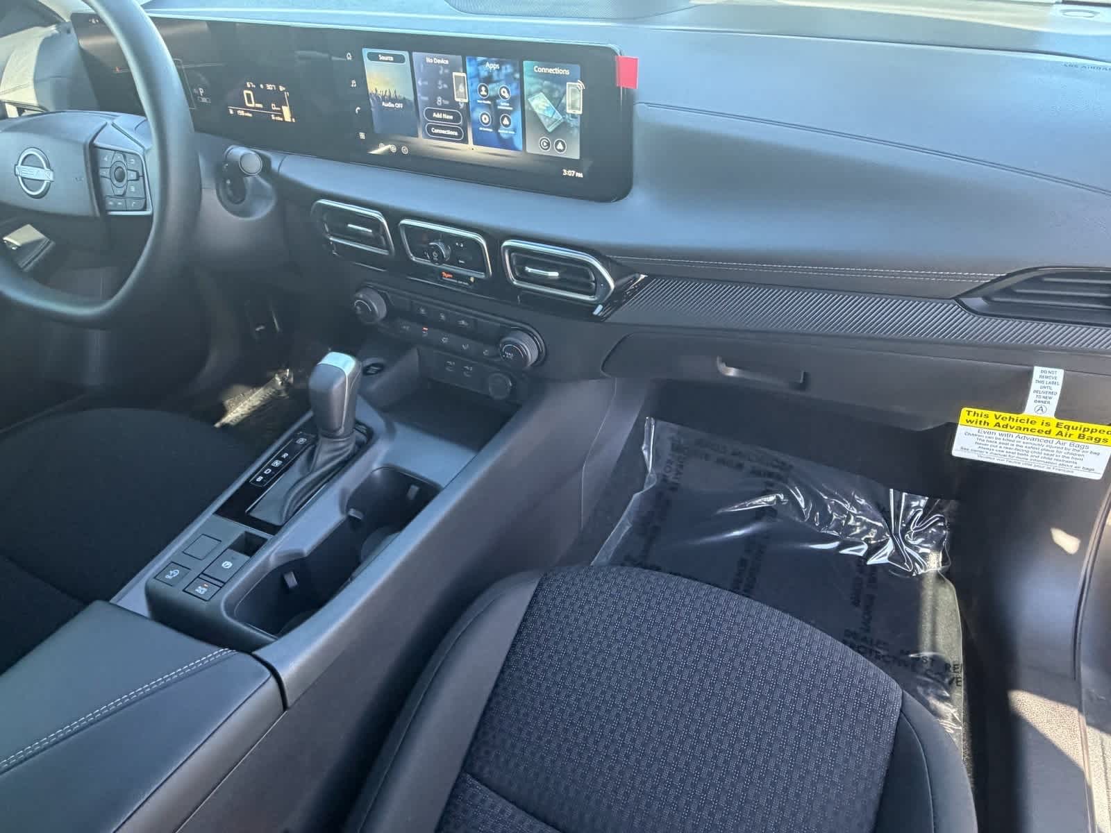 Thumbnail: 2026 Nissan Sentra - 2