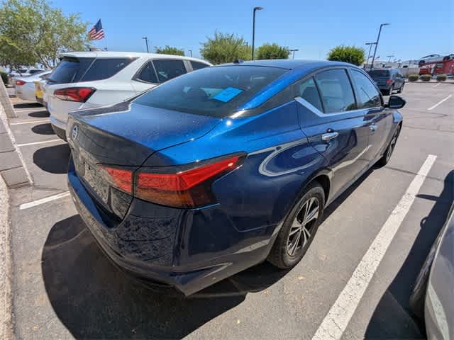 Thumbnail: 2020 Nissan Altima - 4