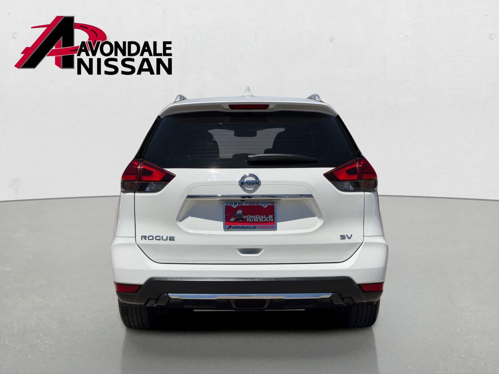 Thumbnail: 2017 Nissan Rogue - 5