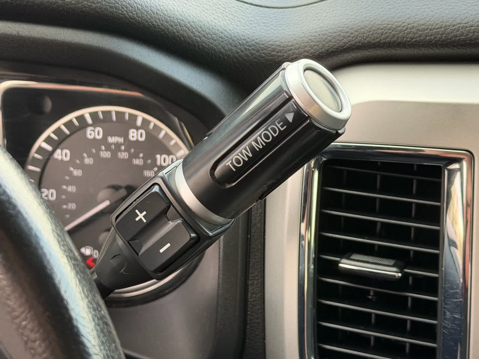 Thumbnail: 2018 Nissan Titan - 29