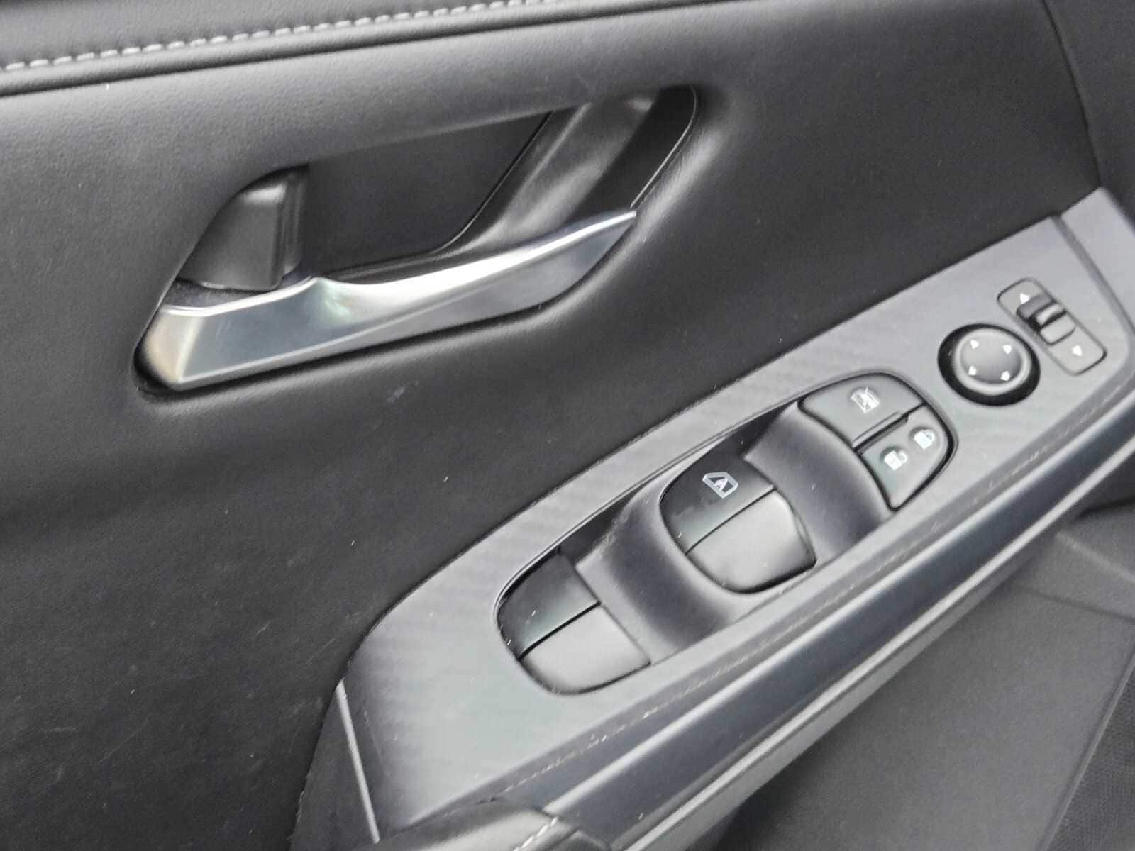 Thumbnail: 2024 Nissan Sentra - 17