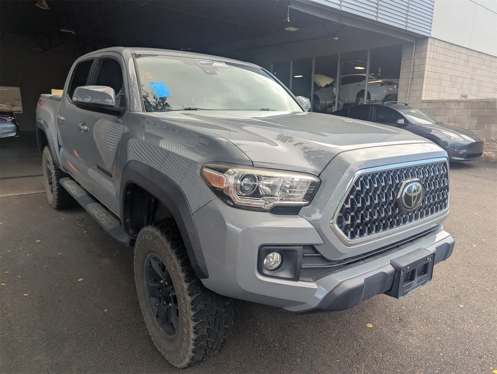 Thumbnail: 2019 Toyota Tacoma - 6