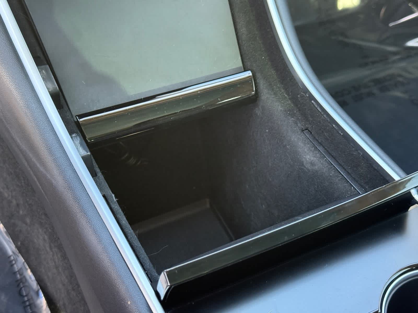 Thumbnail: 2018 Tesla Model 3 - 19