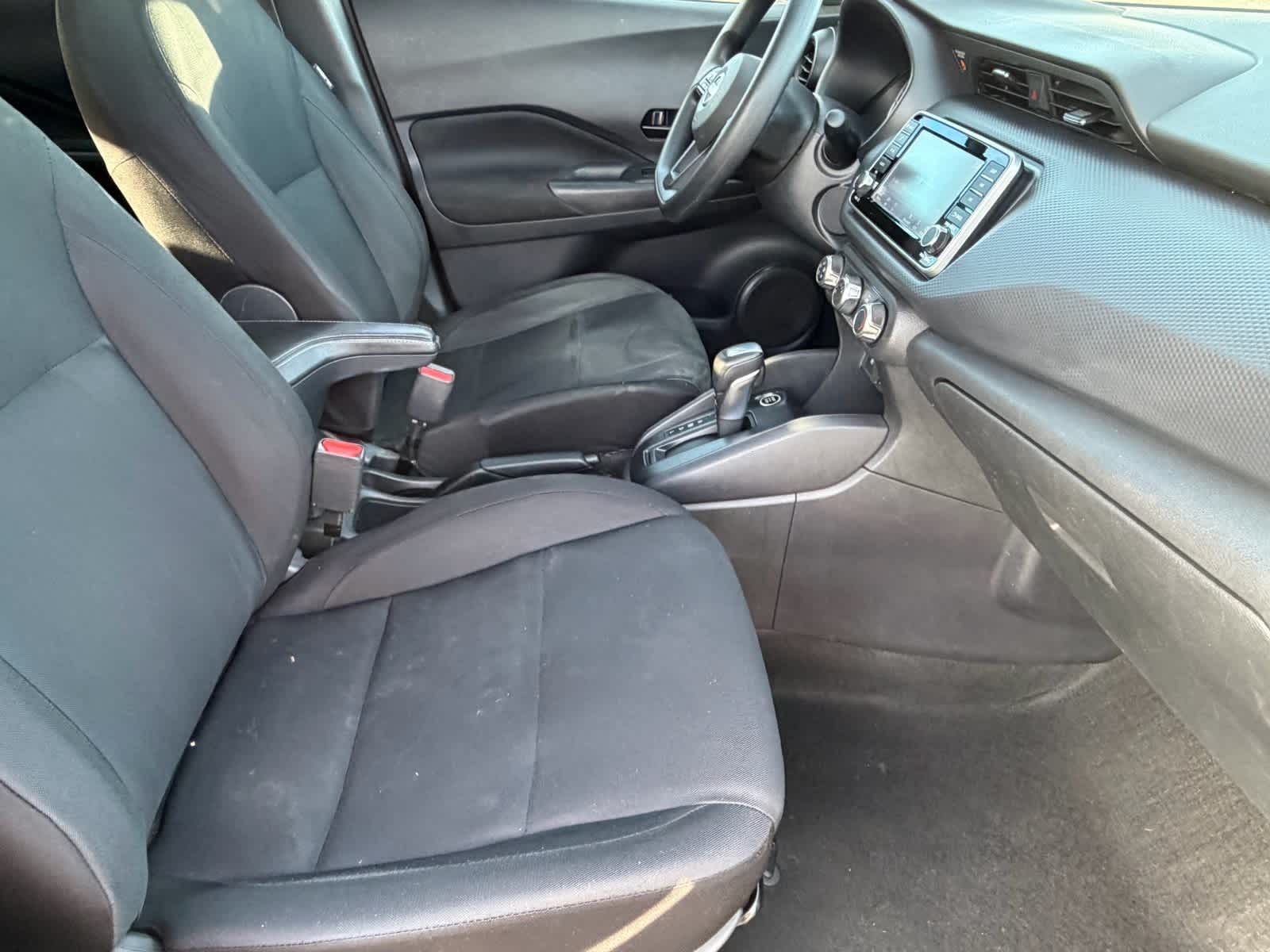 Thumbnail: 2023 Nissan Kicks - 11