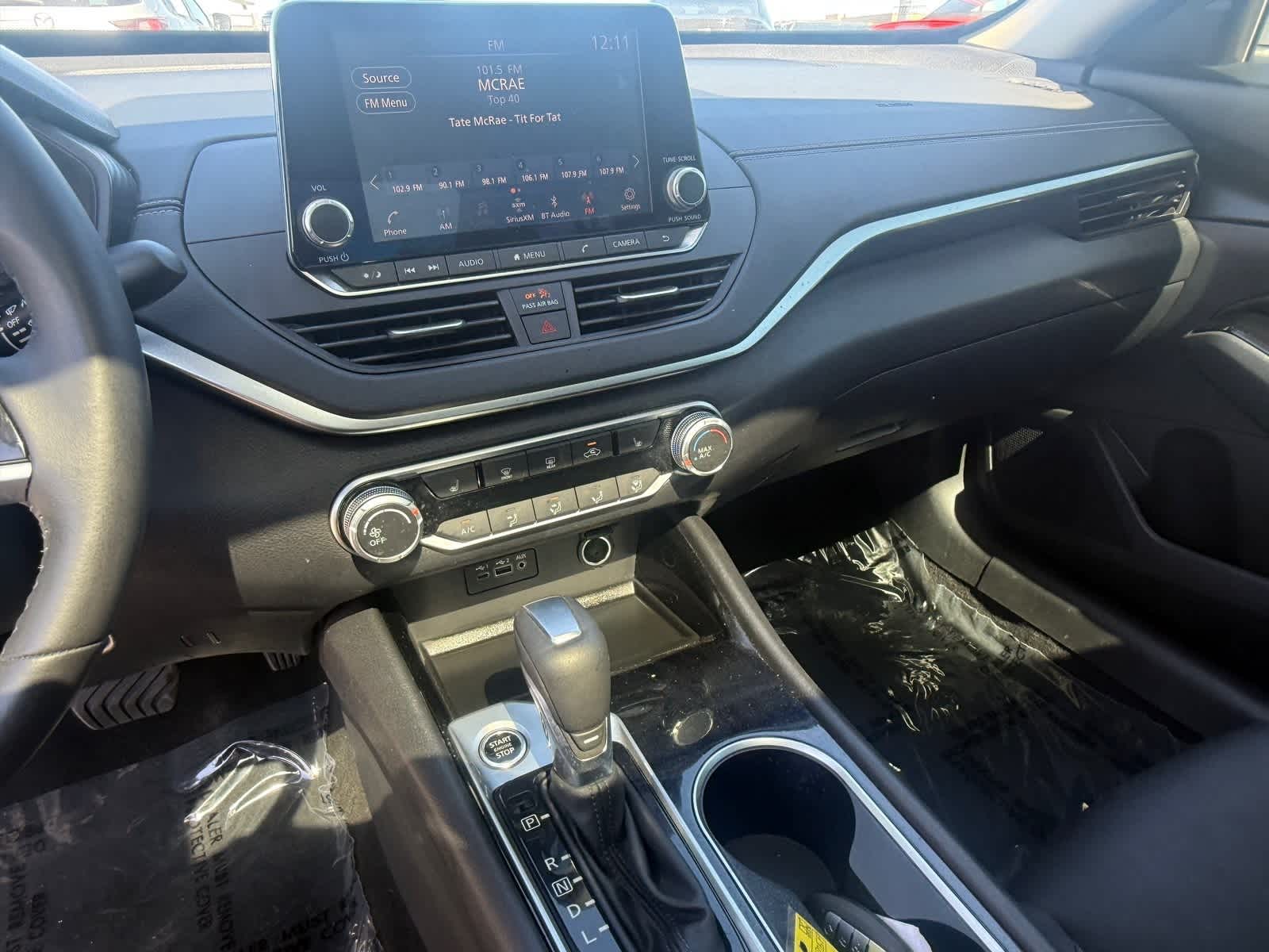 Thumbnail: 2022 Nissan Altima - 14