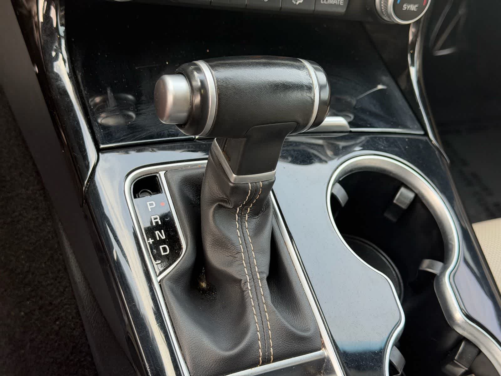 Thumbnail: 2019 Kia Stinger - 28