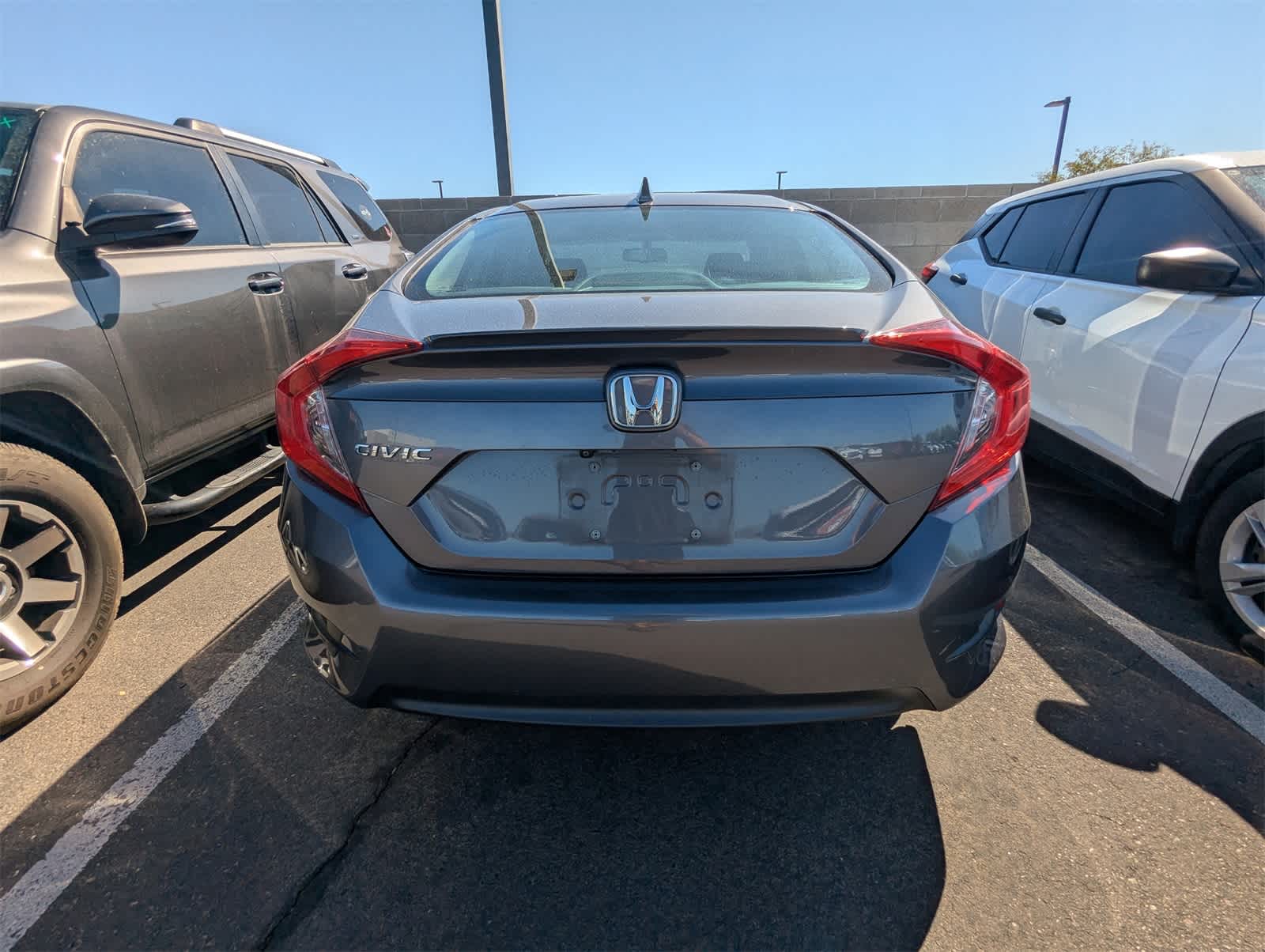 Thumbnail: 2016 Honda Civic - 3