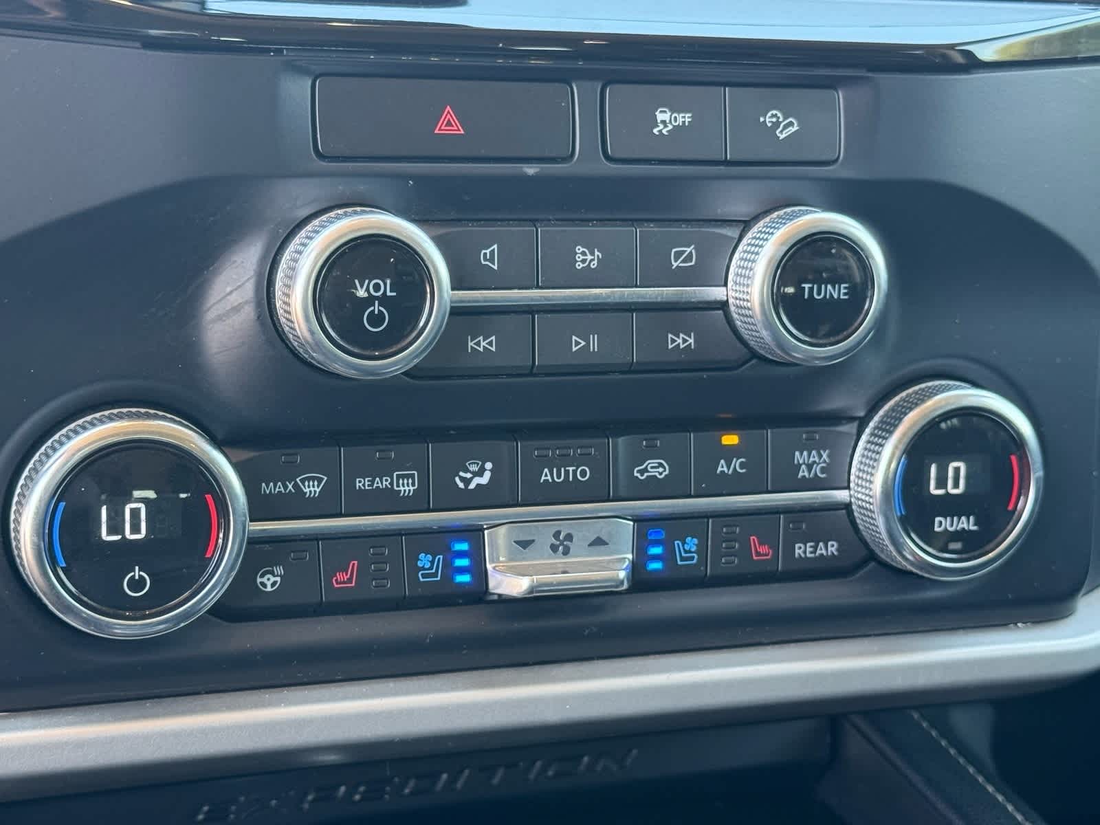 Thumbnail: 2023 Ford Expedition MAX - 25