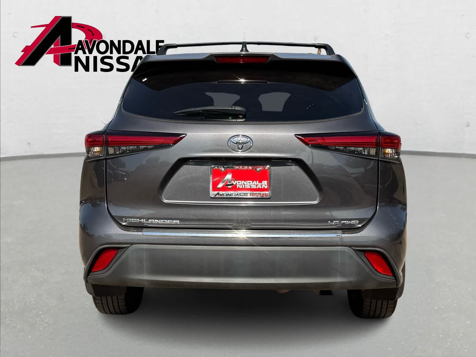 Thumbnail: 2023 Toyota Highlander - 5