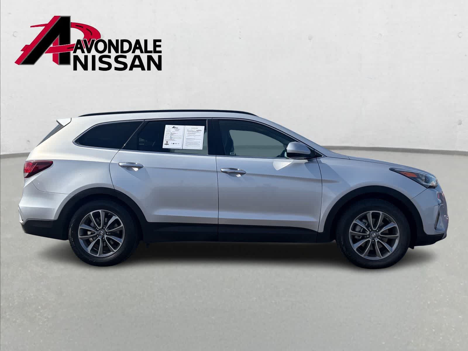 Thumbnail: 2017 Hyundai Santa Fe - 8