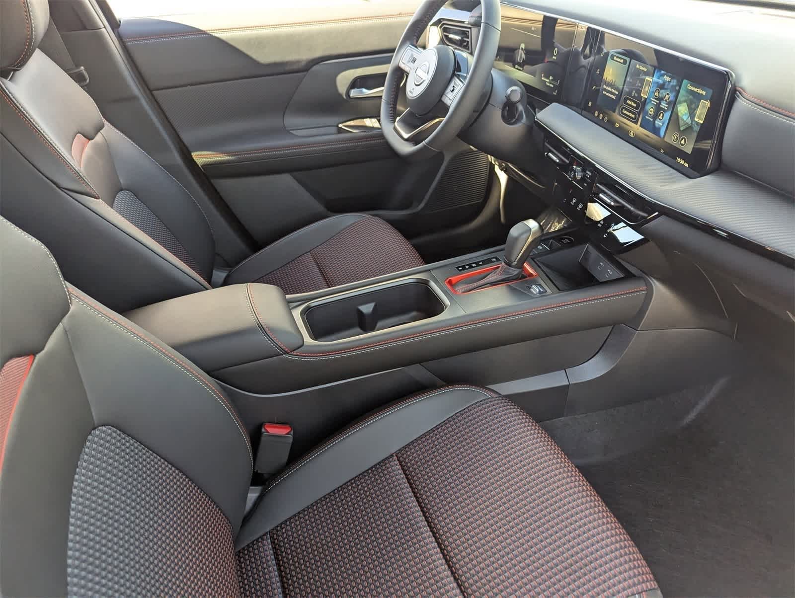 Thumbnail: 2026 Nissan Kicks - 14