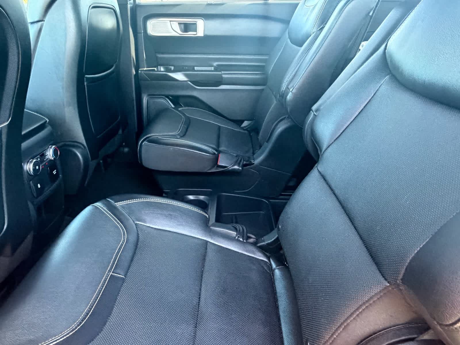 Thumbnail: 2020 Ford Explorer - 12