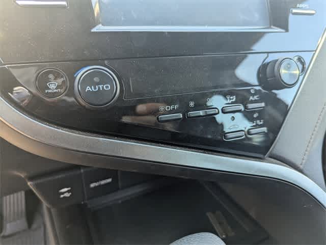 Thumbnail: 2019 Toyota Camry - 15