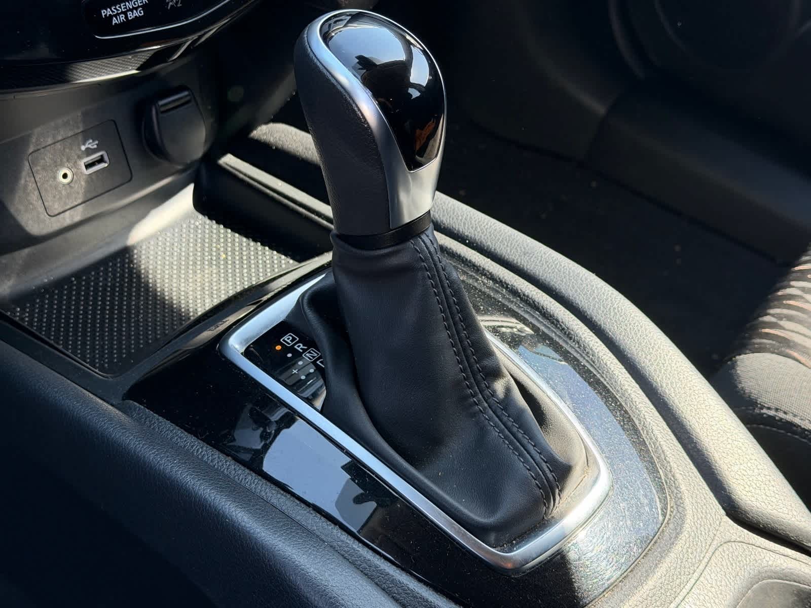 Thumbnail: 2019 Nissan Rogue - 9