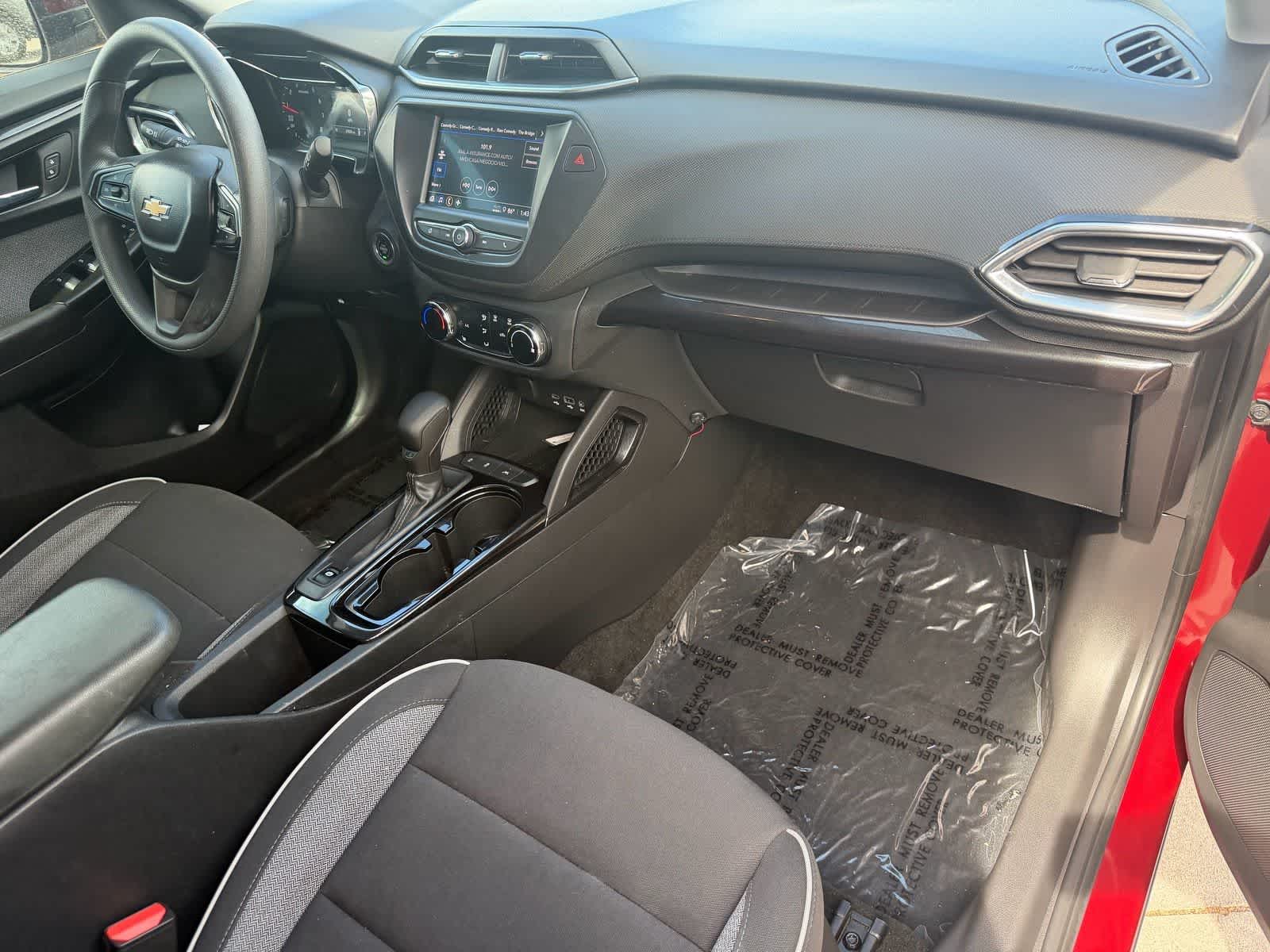 Thumbnail: 2023 Chevrolet TrailBlazer - 11