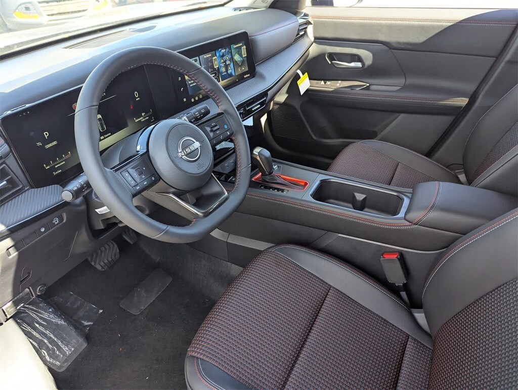 New 2026 Nissan Kicks SR SUV