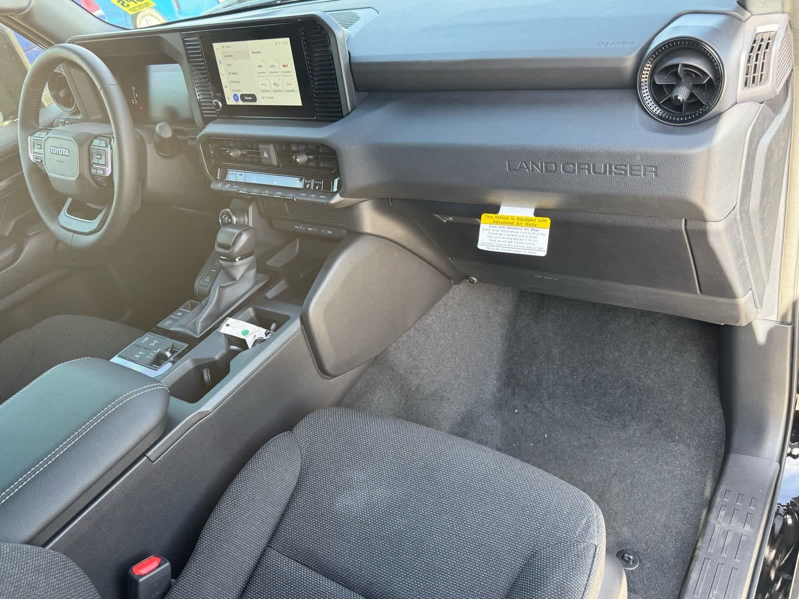 Thumbnail: 2025 Toyota Land Cruiser - 11