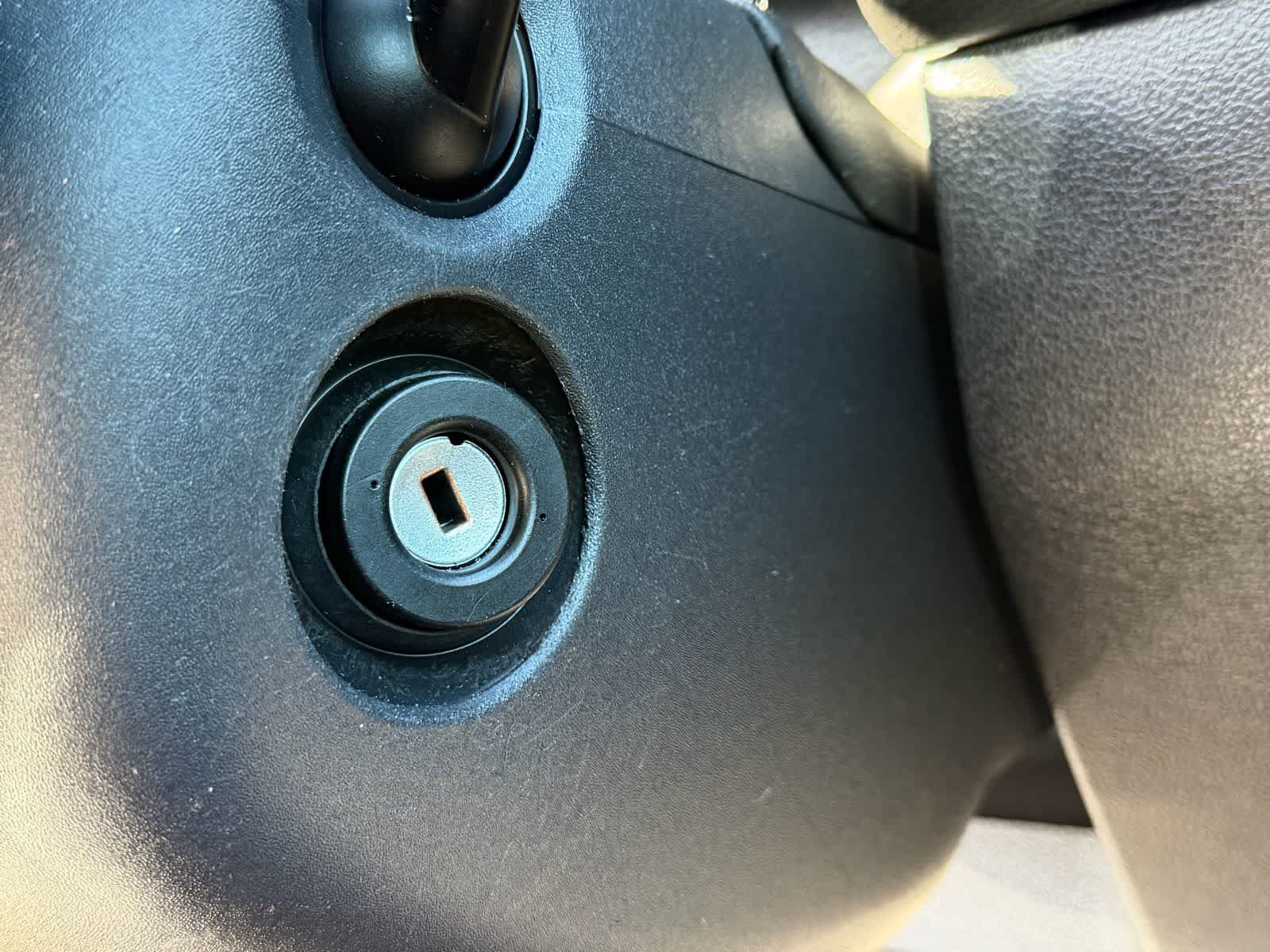 Thumbnail: 2018 Volkswagen Tiguan - 11