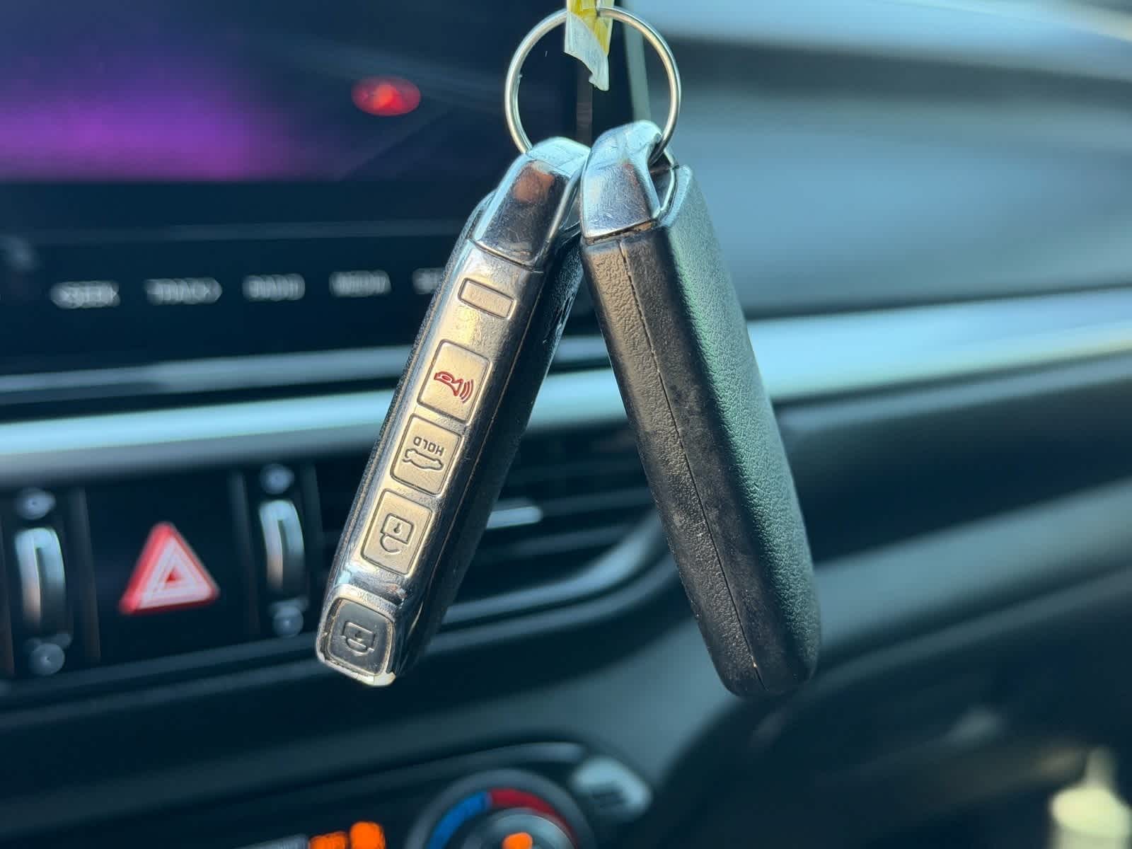 Thumbnail: 2023 Kia Forte - 27