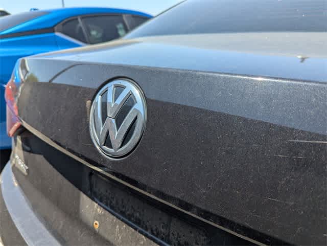 Thumbnail: 2018 Volkswagen Passat - 6