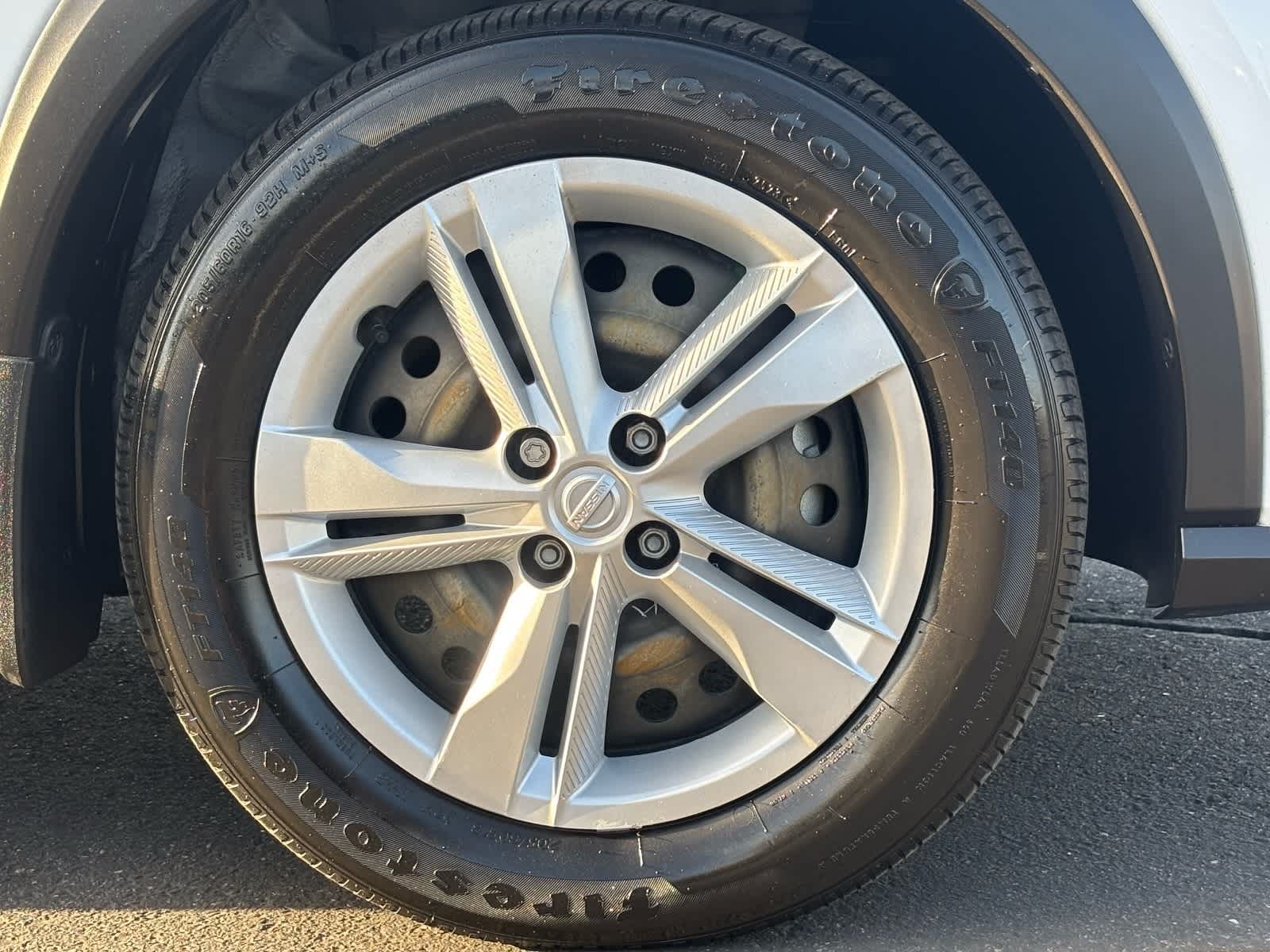 Thumbnail: 2023 Nissan Kicks - 10