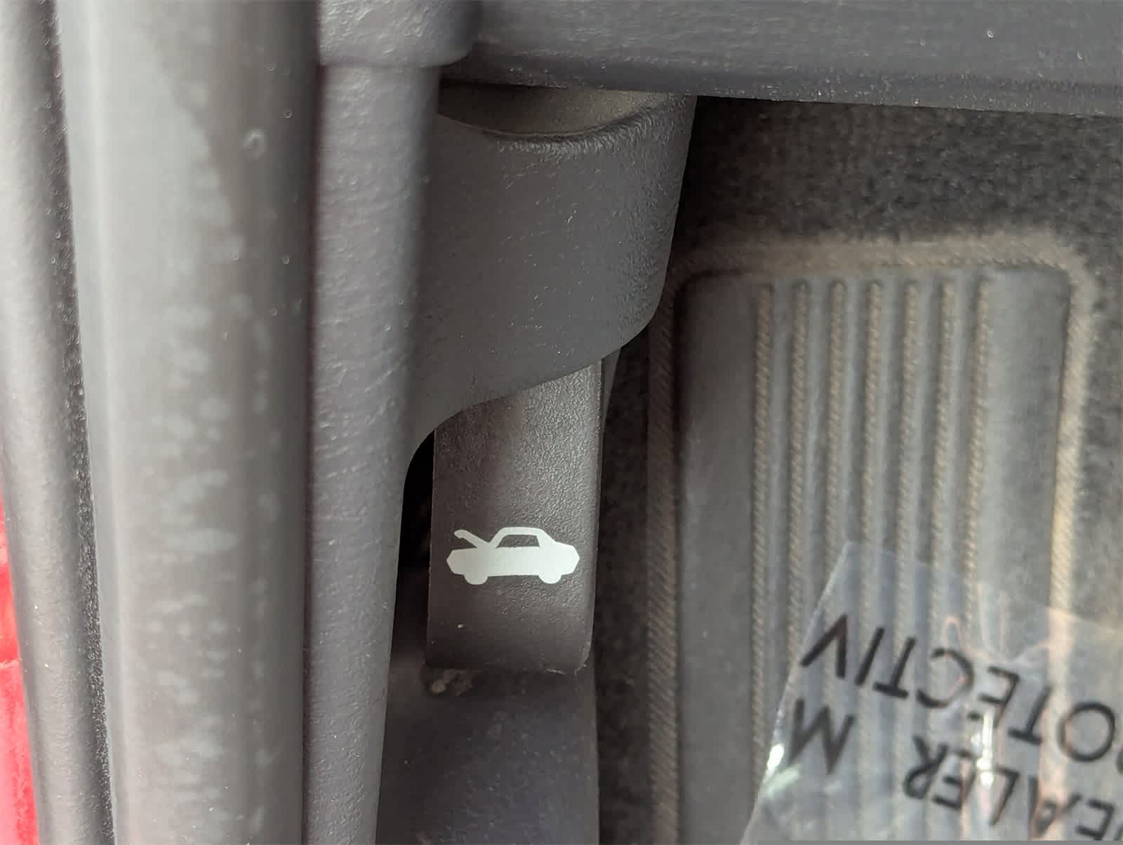 Thumbnail: 2005 Chrysler PT Cruiser - 32