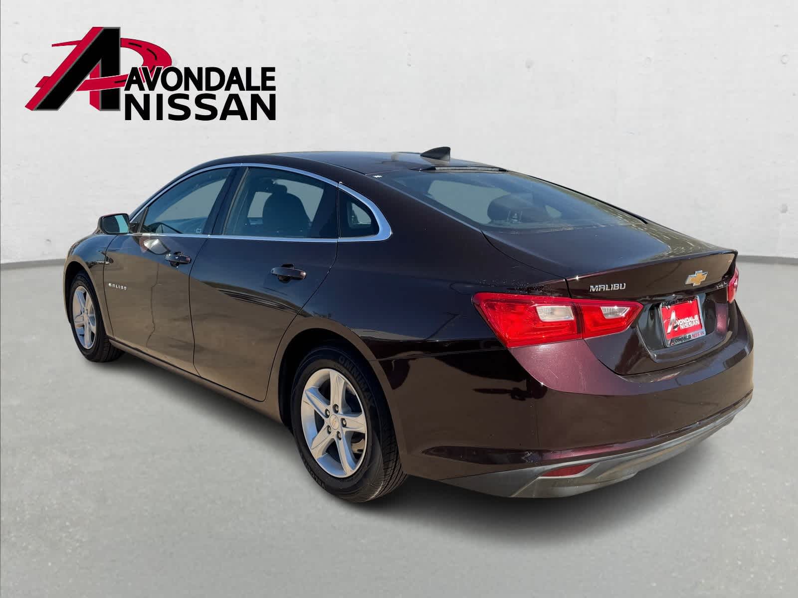 Thumbnail: 2020 Chevrolet Malibu - 4