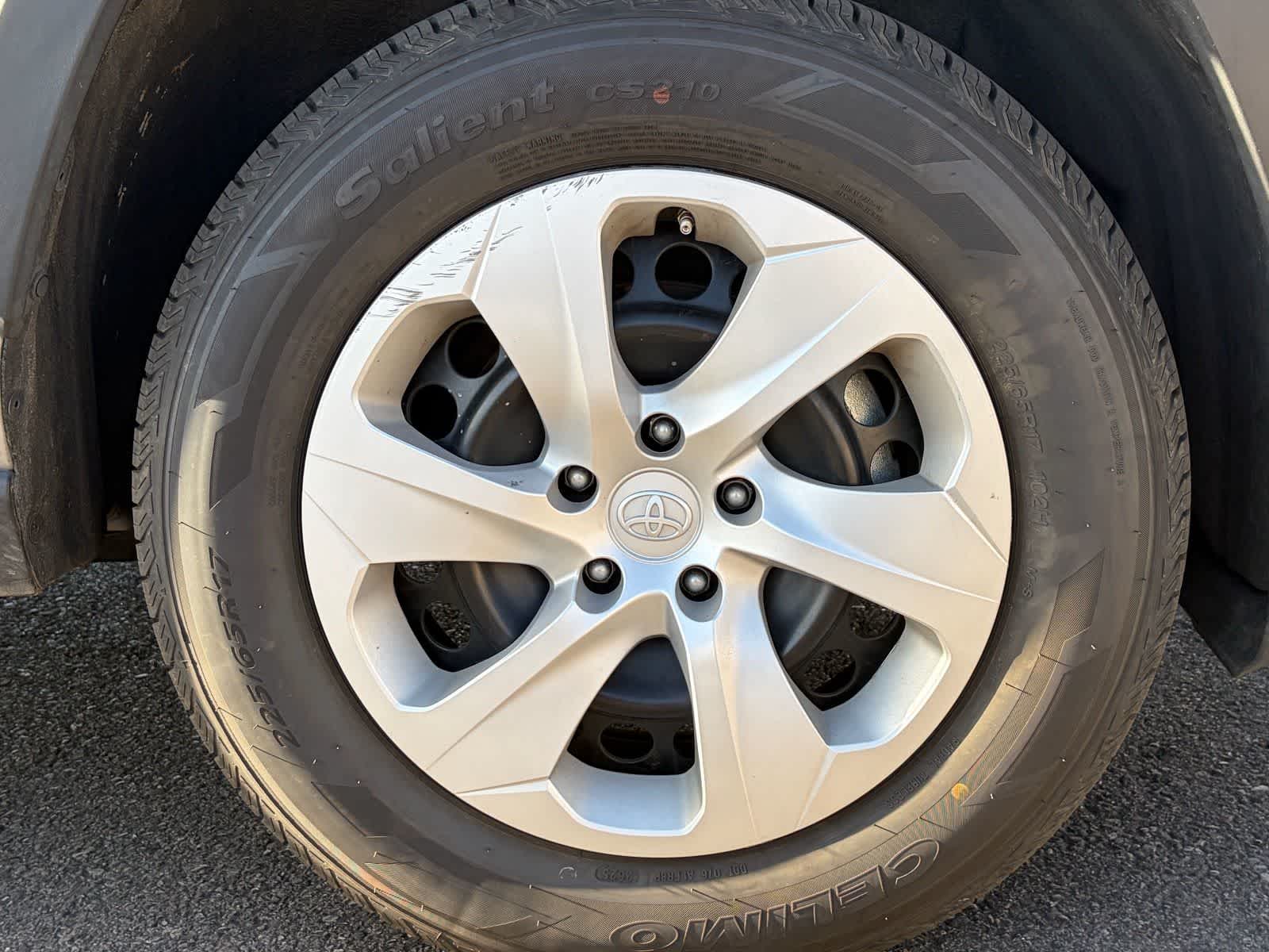 Thumbnail: 2024 Toyota RAV4 - 10