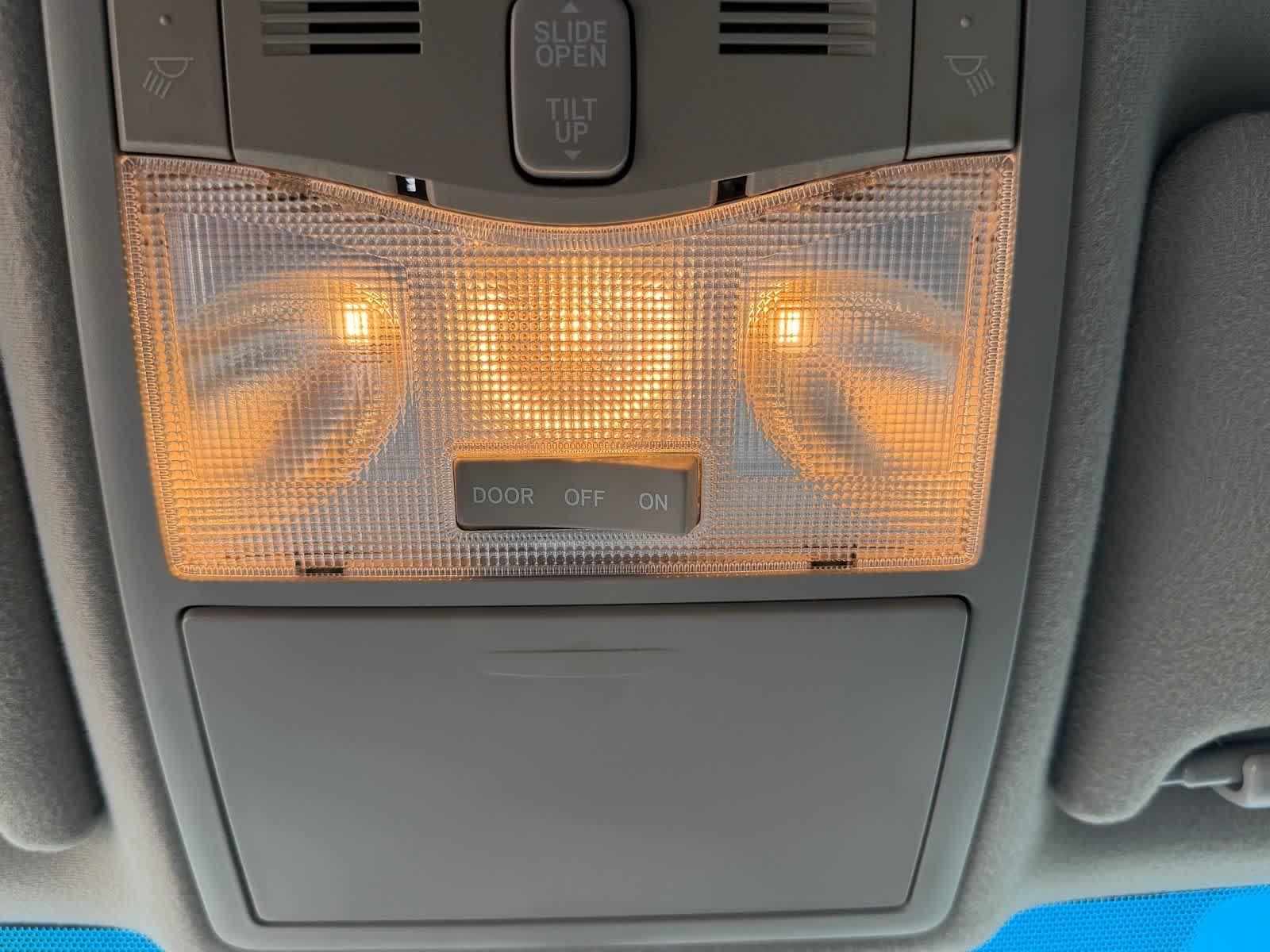 Thumbnail: 2008 Toyota Avalon - 30