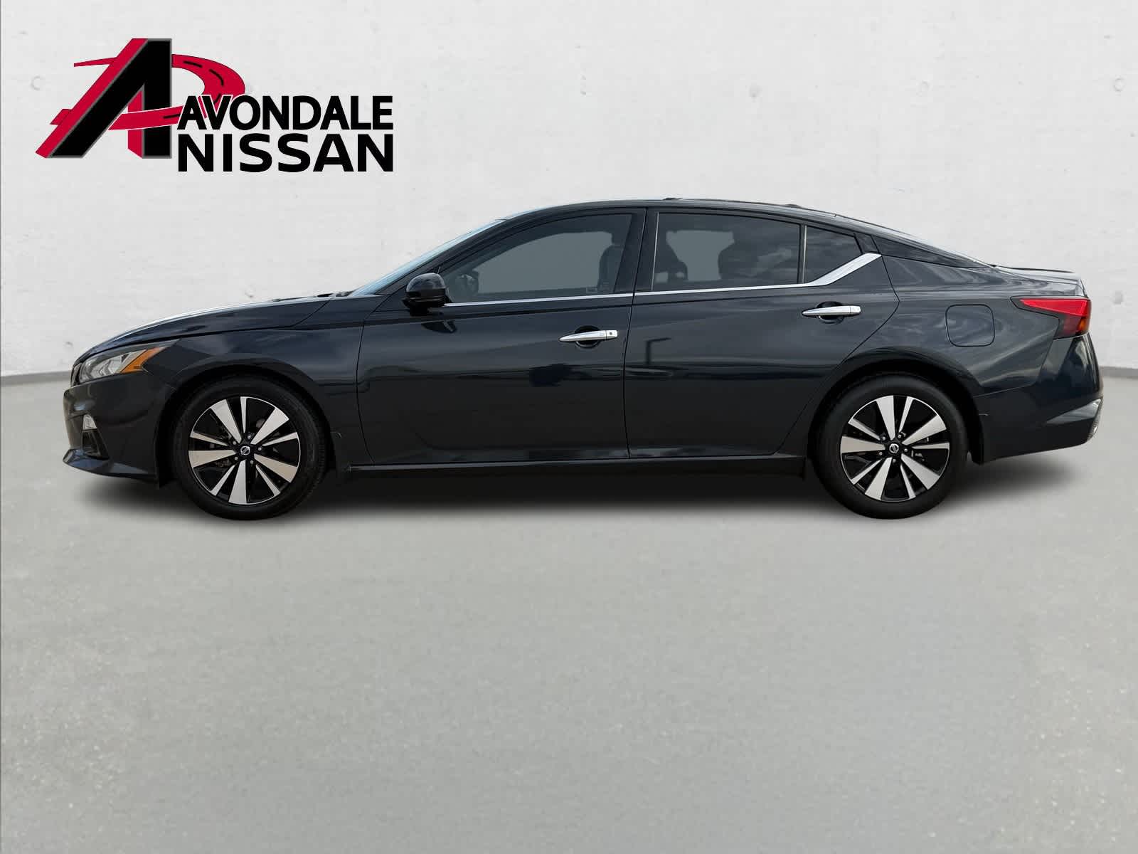 Thumbnail: 2022 Nissan Altima - 3