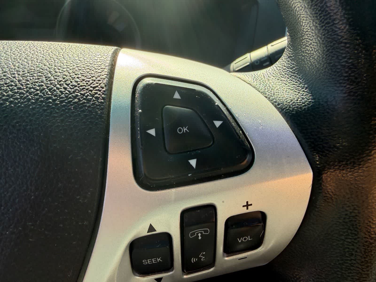 Thumbnail: 2011 Ford Explorer - 11