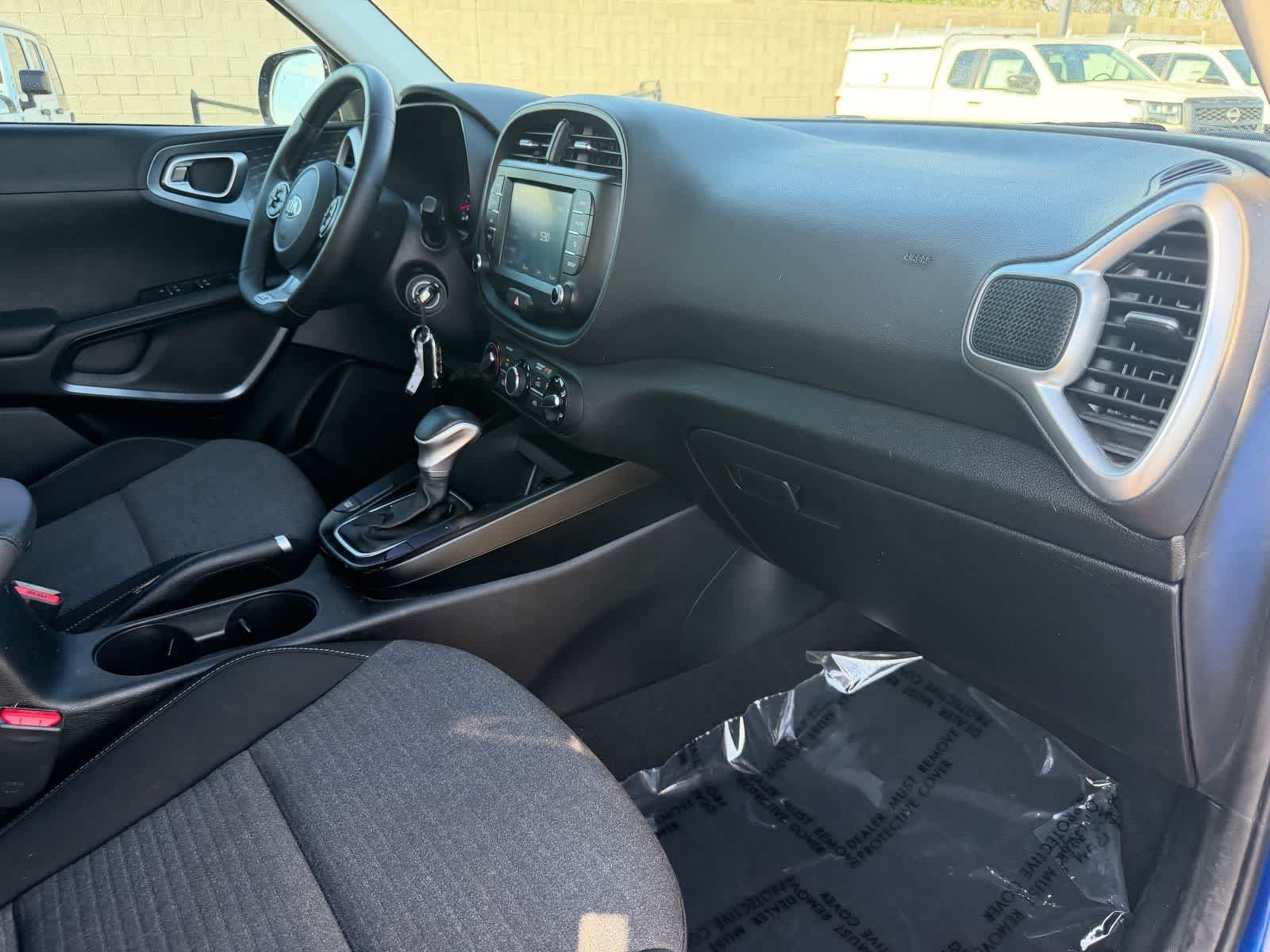 Thumbnail: 2021 Kia Soul - 10