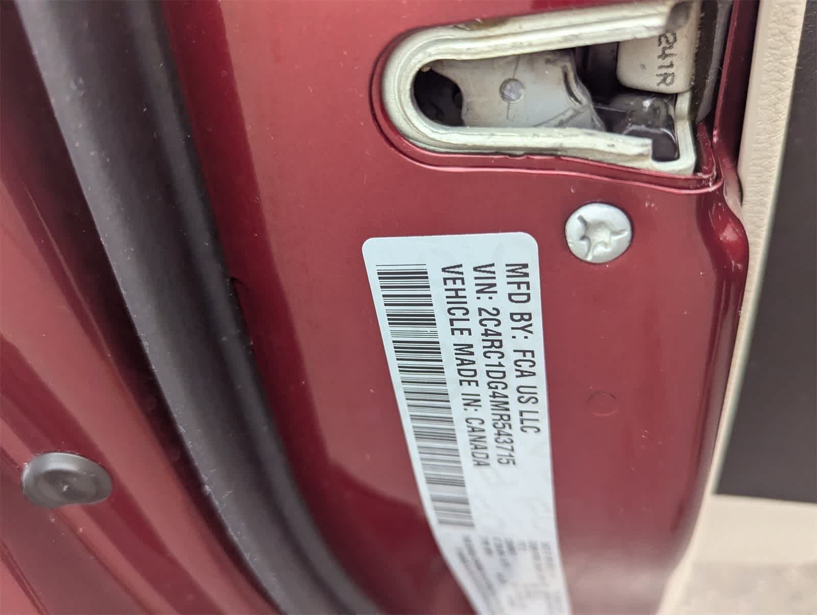 Thumbnail: 2021 Chrysler Voyager - 34