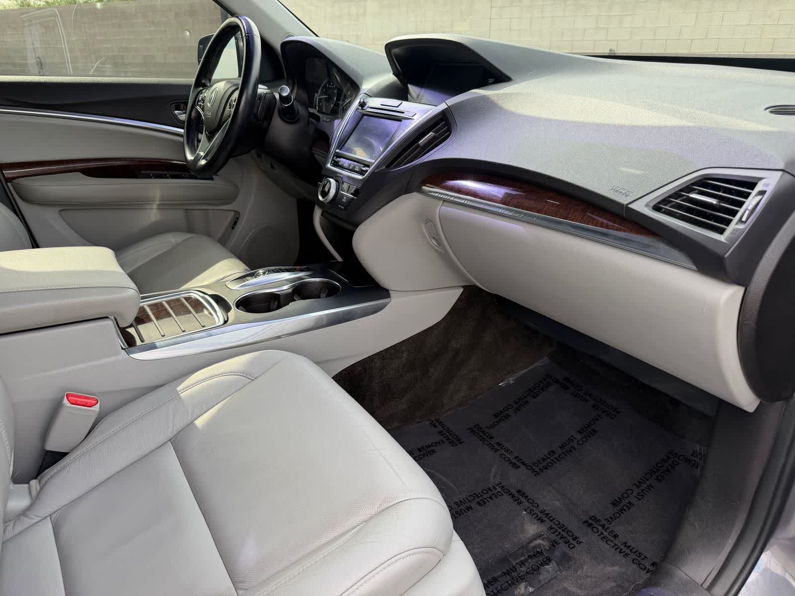 Thumbnail: 2017 Acura MDX - 2