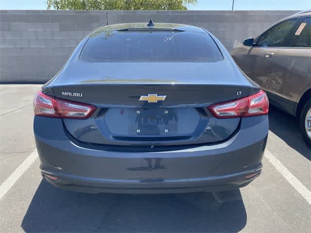 Thumbnail: 2021 Chevrolet Malibu - 4