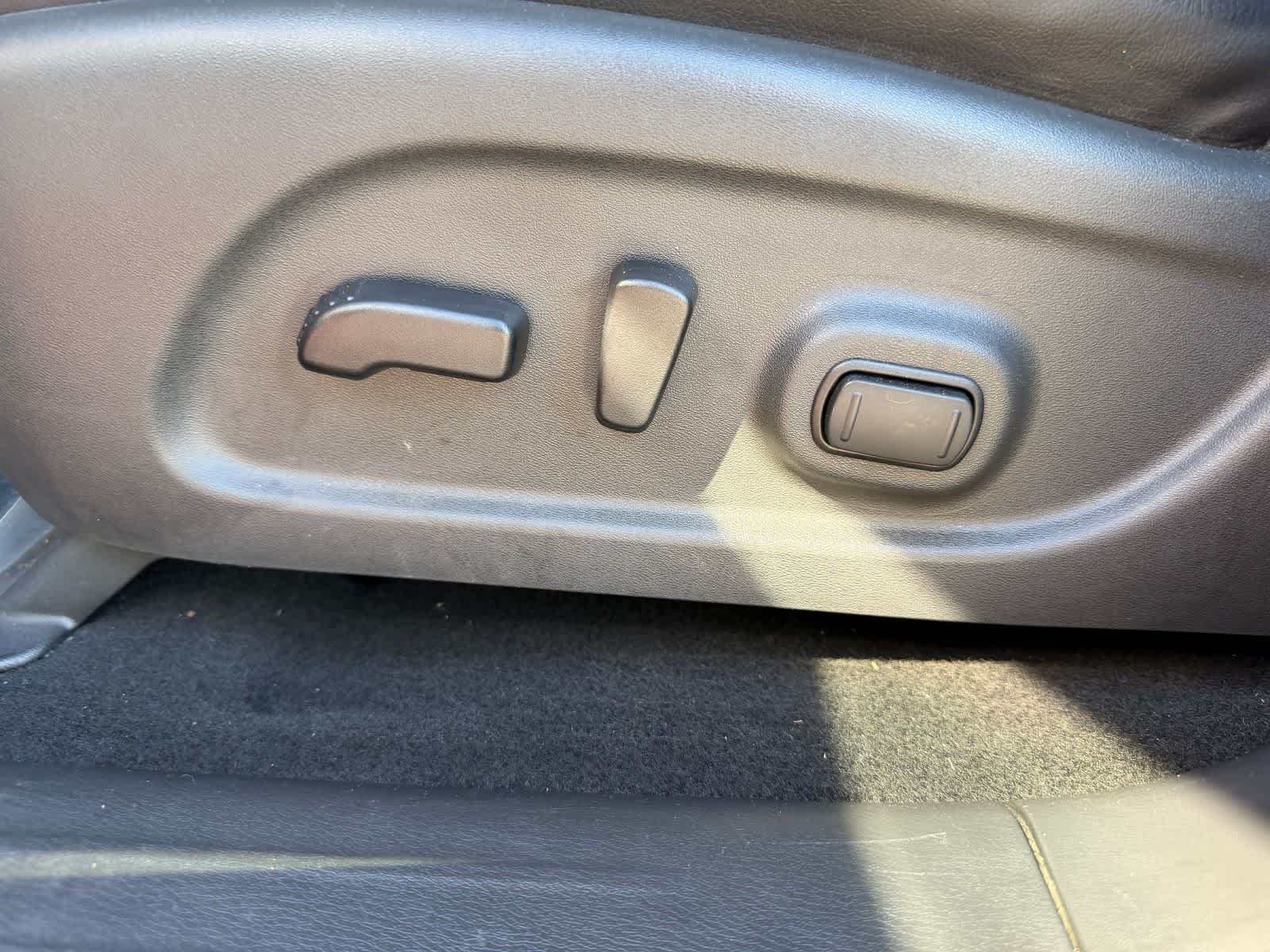 Thumbnail: 2018 Nissan Pathfinder - 15