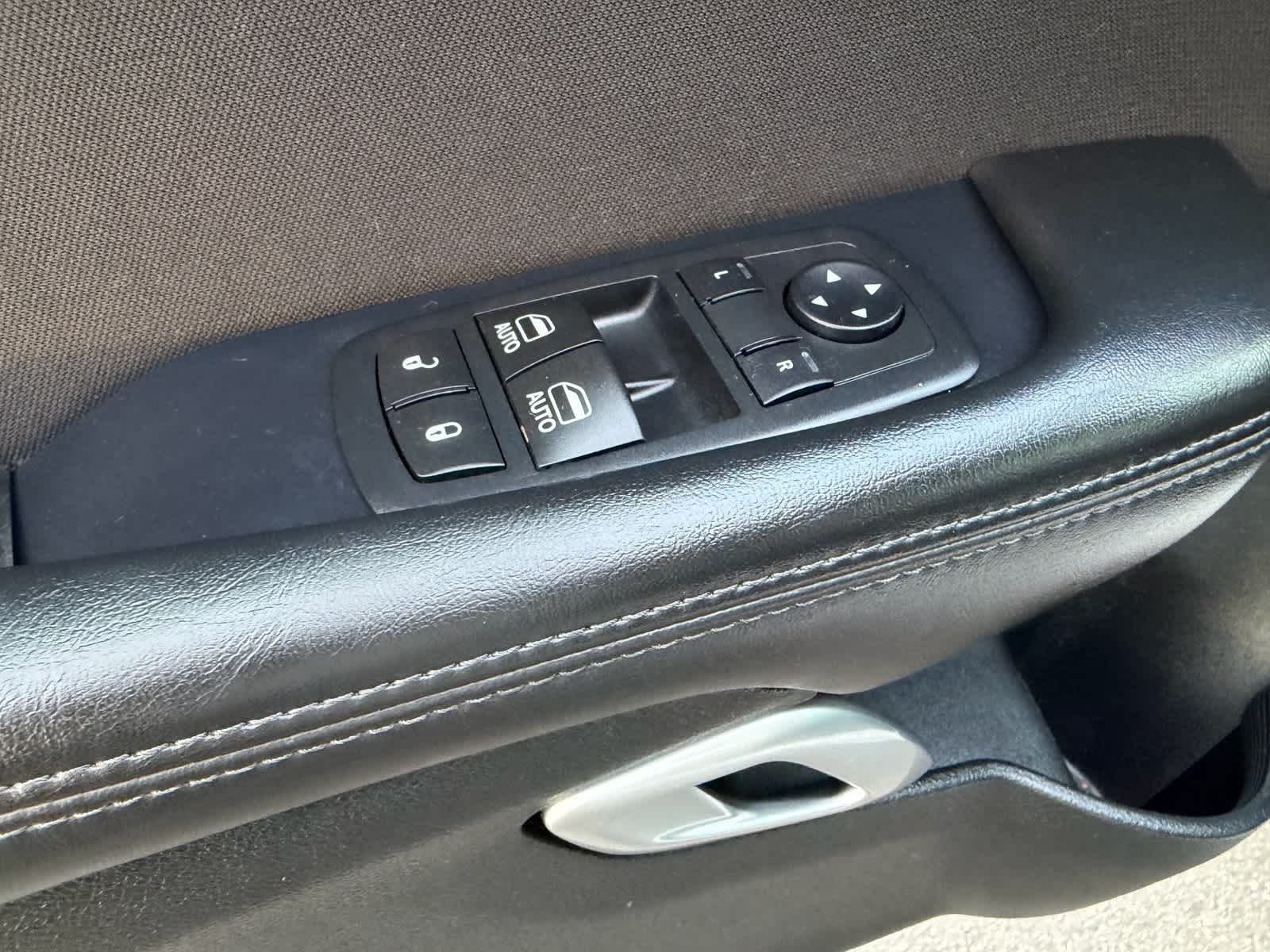 Thumbnail: 2017 Dodge Challenger - 20