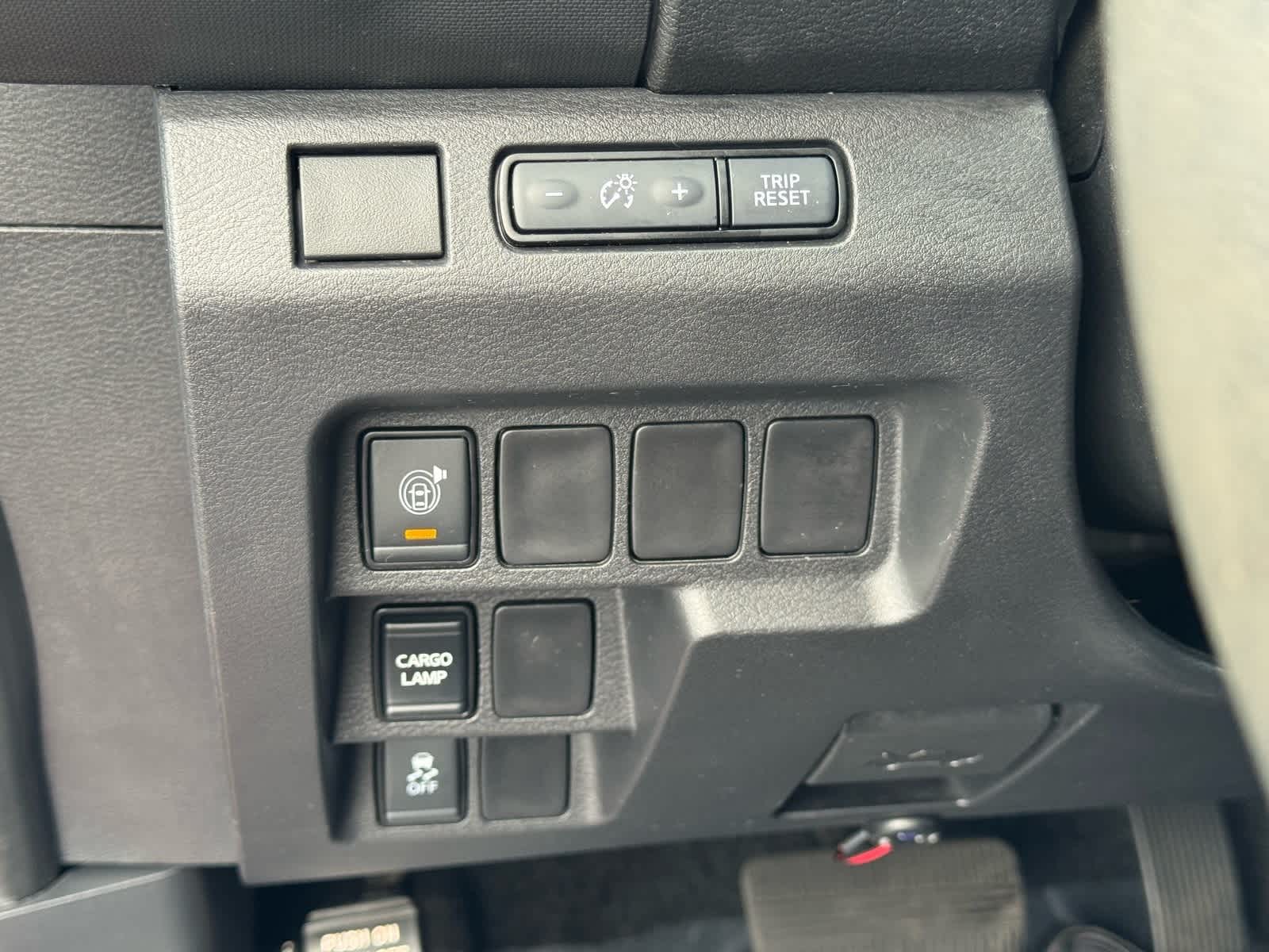 Thumbnail: 2022 Nissan Frontier - 20