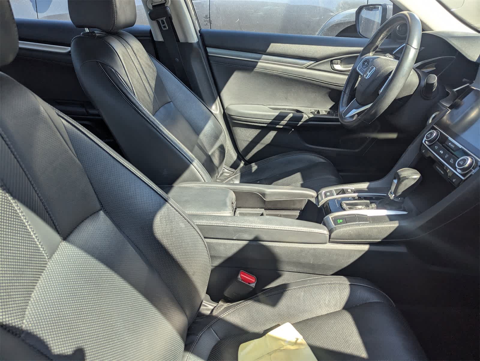 Thumbnail: 2016 Honda Civic - 19