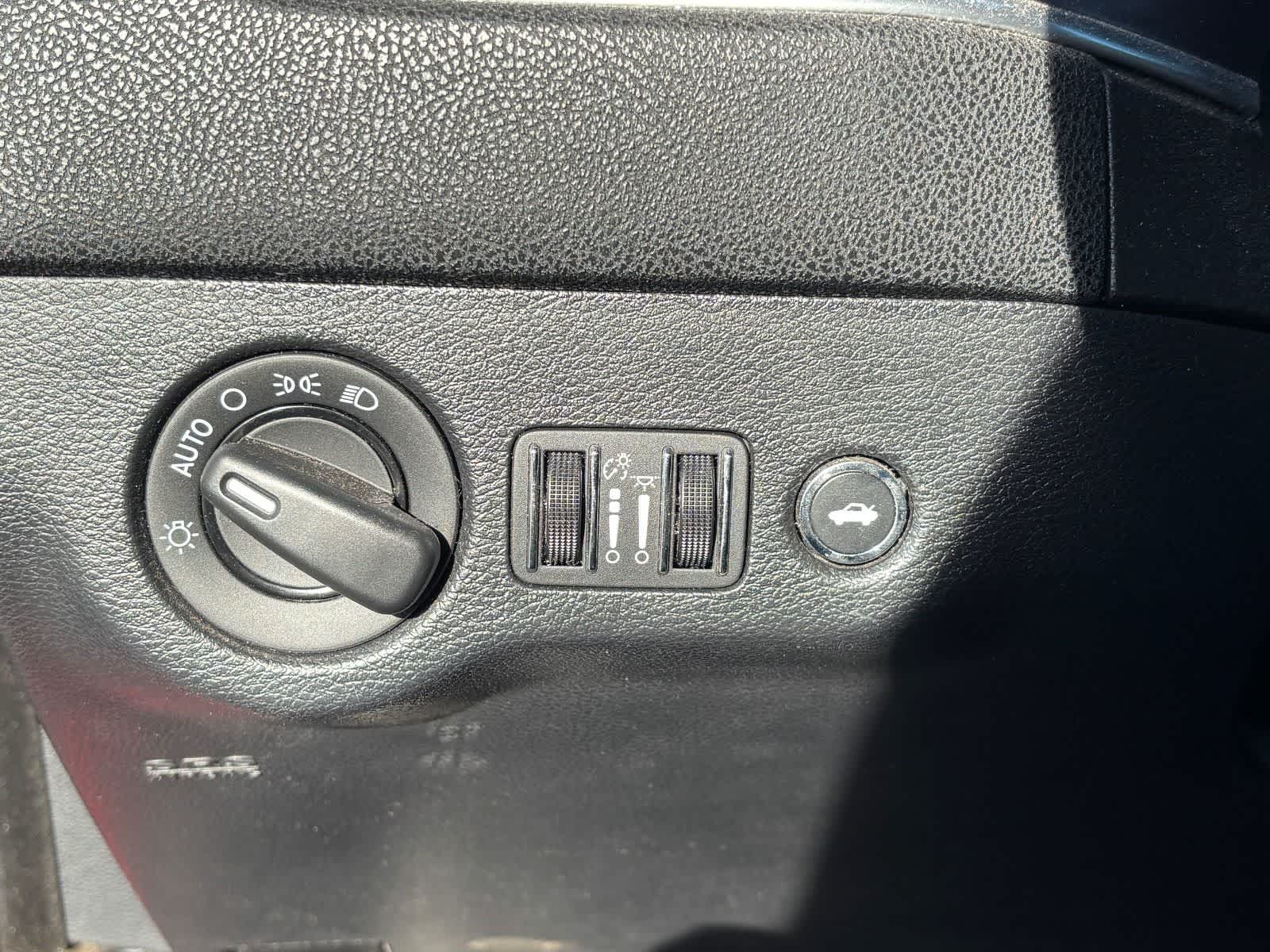 Thumbnail: 2017 Dodge Charger - 16