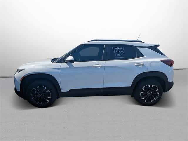 Thumbnail: 2023 Chevrolet TrailBlazer - 2